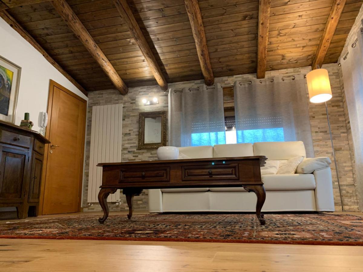 Mansarda La Soffitta Aparthotel Domegge di Cadore Eksteriør bilde